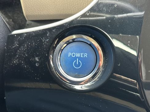 Used 2016 Toyota Prius Two image 24