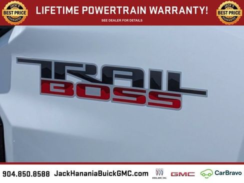 Certified 2025 Chevrolet Colorado Trail Boss AWD/4WD image 11