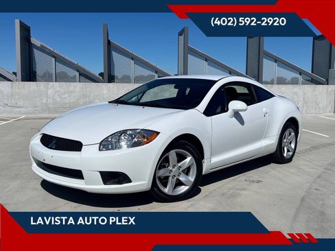 Used 2009 Mitsubishi Eclipse GS FWD image 1