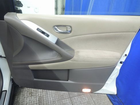Used 2014 Nissan Murano S image 36
