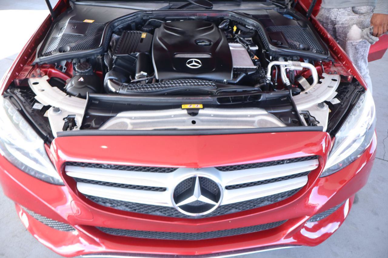 Used 2016 Mercedes-Benz C 300 Sedan image 39