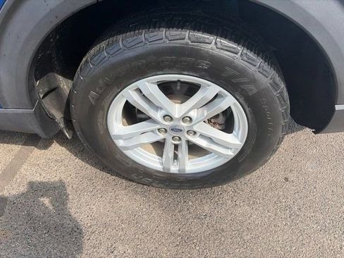 Used 2021 Ford Explorer XLT AWD/4WD image 47