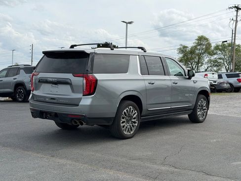Used 2023 GMC Yukon XL Denali Ultimate image 5