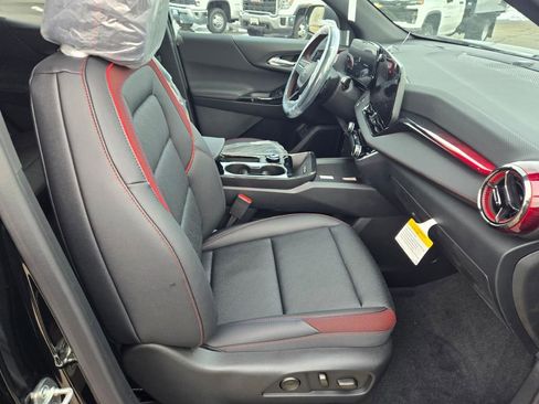 New 2026 Chevrolet Equinox RS w/ Convenience Package III image 4