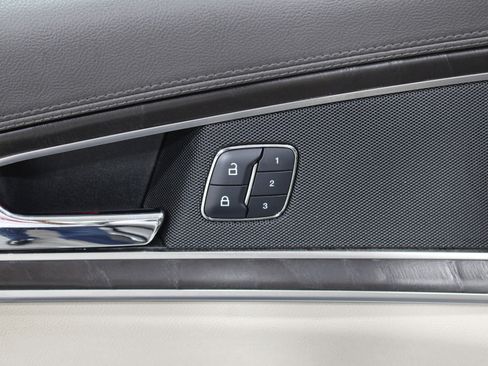 Used 2017 Lincoln MKX Select w/ Select Plus Package image 8