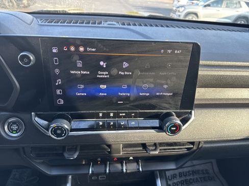 Used 2023 Chevrolet Colorado Trail Boss w/ LPO, Dark Essentials Package AWD/4WD image 23