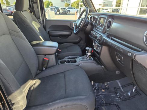 Certified 2021 Jeep Wrangler Unlimited Sport image 32