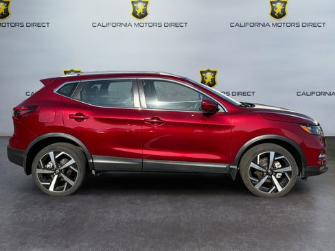 Used 2022 Nissan Rogue Sport SL AWD/4WD image 6