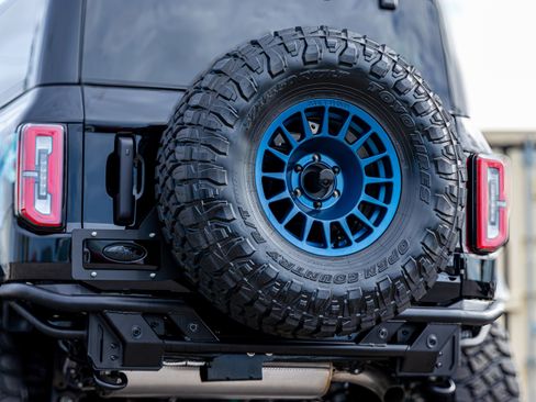 New 2025 Ford Bronco Badlands image 34