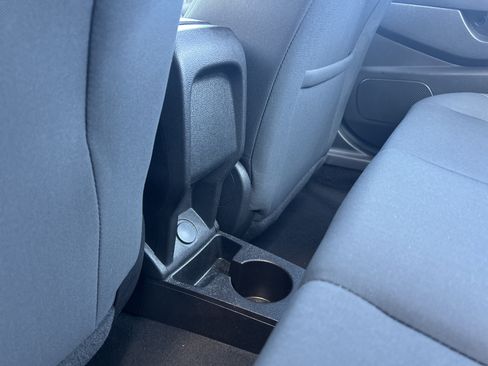 Used 2019 Ford Fiesta SE image 17