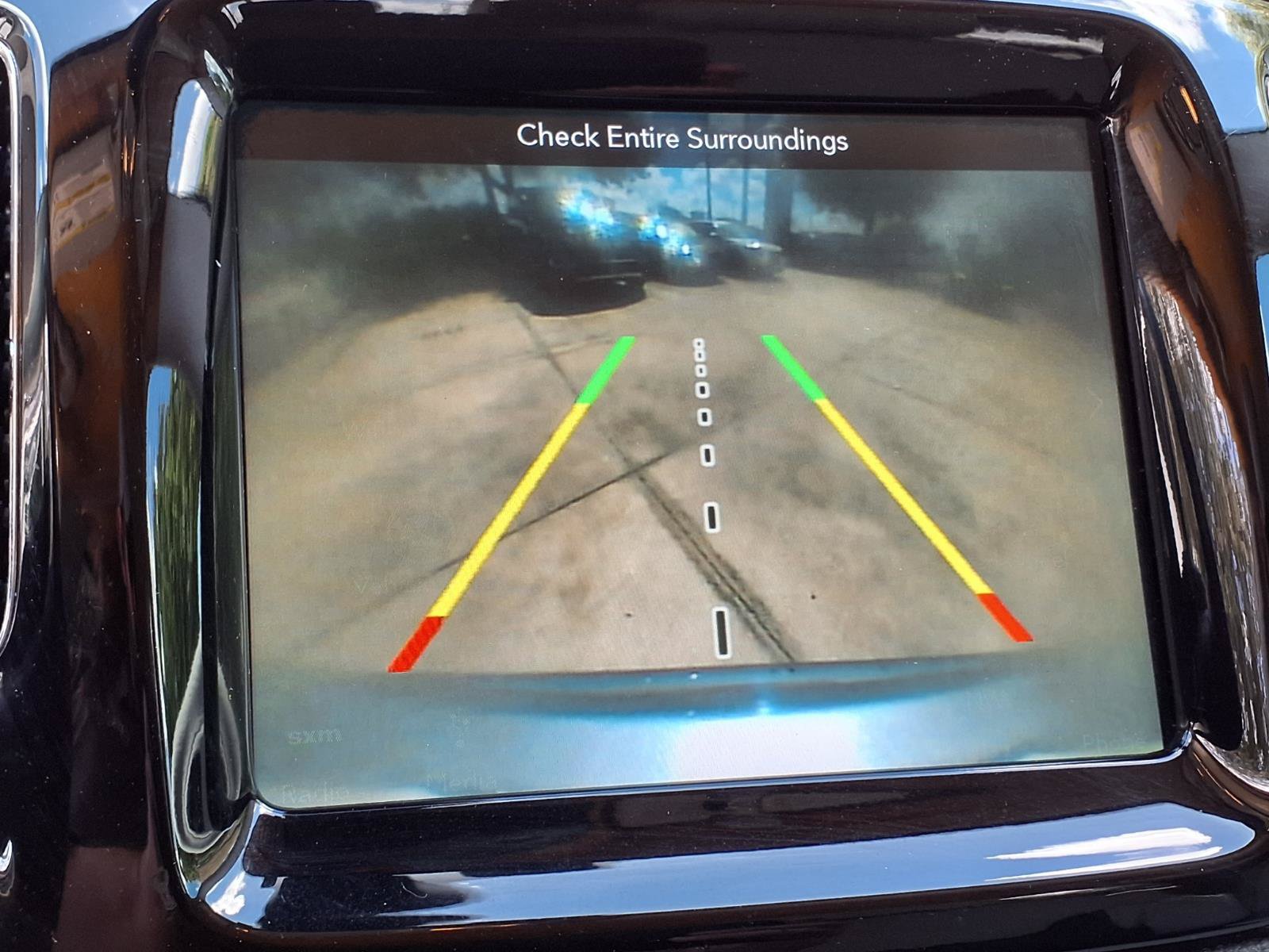 Used 2018 Jeep Compass Limited w/ Navigation Group FWD image 20