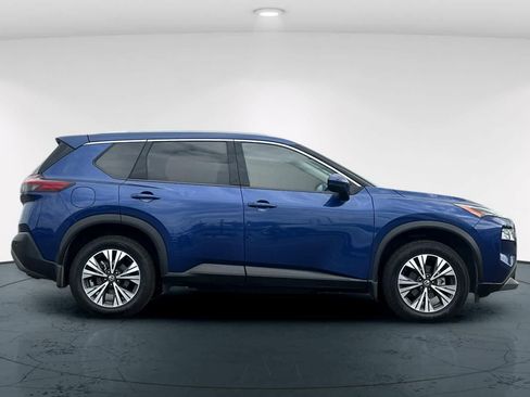 Used 2021 Nissan Rogue SV w/ Premium Package AWD/4WD image 6