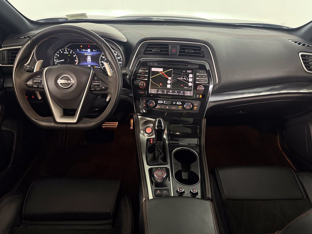 Used 2023 Nissan Maxima SR w/ Sport Mat Group FWD image 17