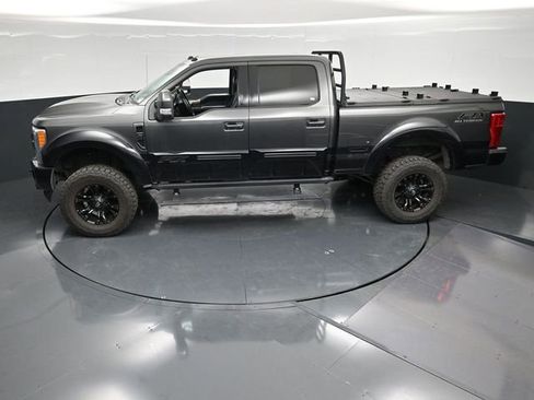 Used 2018 Ford F250 Lariat w/ Lariat Ultimate Package AWD/4WD image 48