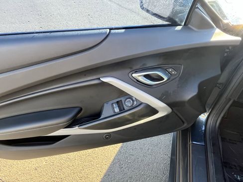 Used 2019 Chevrolet Camaro LT w/ RS Package image 15