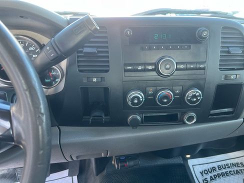 Used 2012 Chevrolet Silverado 3500 W/T image 17