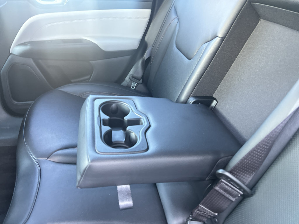 Used 2023 Jeep Compass Limited w/ Sun and Sound Group AWD/4WD image 19