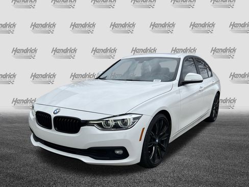 Used 2016 BMW 320i Sedan image 5