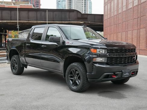 Used 2019 Chevrolet Silverado 1500 Custom Trail Boss w/ Custom Convenience Package AWD/4WD image 8