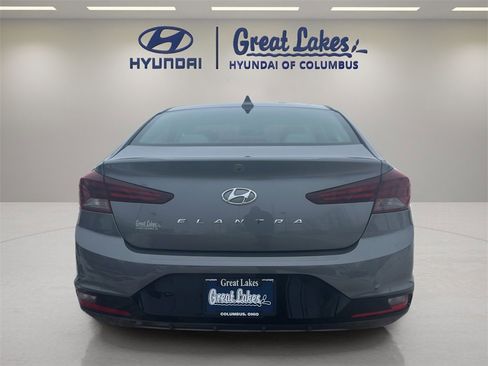 Used 2019 Hyundai Elantra SEL image 4