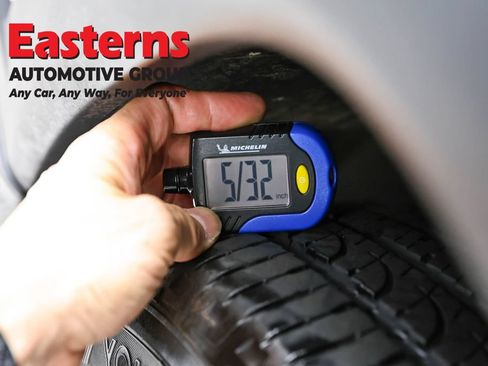 Used 2025 Jeep Compass Limited AWD/4WD image 91