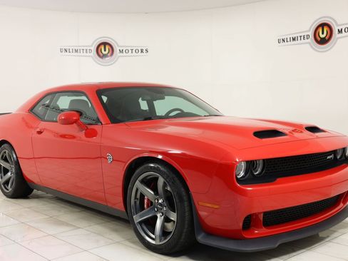 Used 2021 Dodge Challenger SRT Hellcat w/ Plus Package RWD image 34