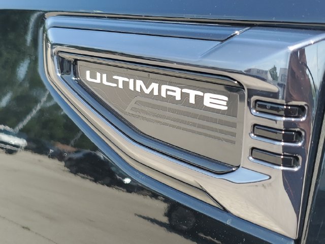 Used 2026 GMC Yukon XL Denali Ultimate w/ LPO, Get Active Package AWD/4WD image 9
