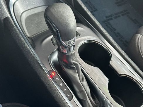 Used 2023 Chevrolet Malibu LT image 19