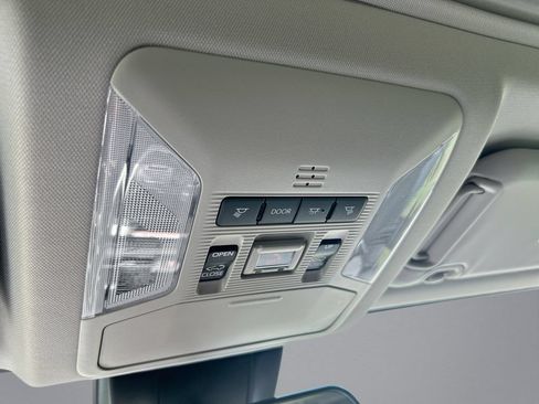 Used 2025 Toyota RAV4 XLE Premium FWD image 20