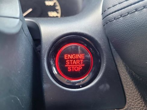 Used 2024 Honda HR-V LX image 21
