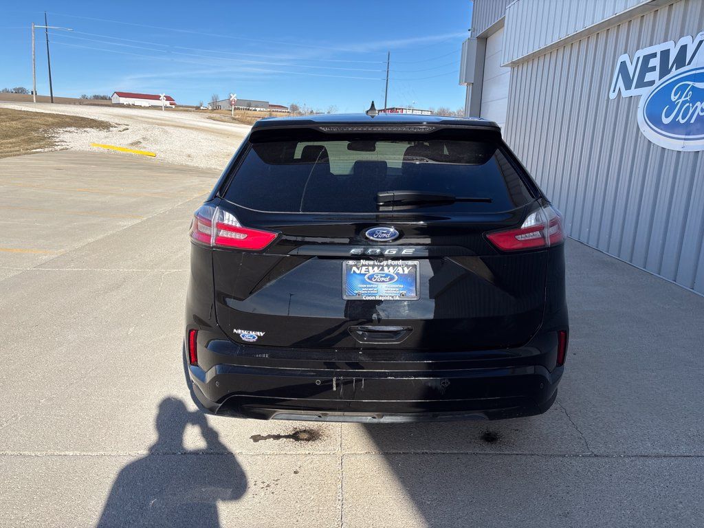 Certified 2024 Ford Edge ST-Line AWD/4WD image 7