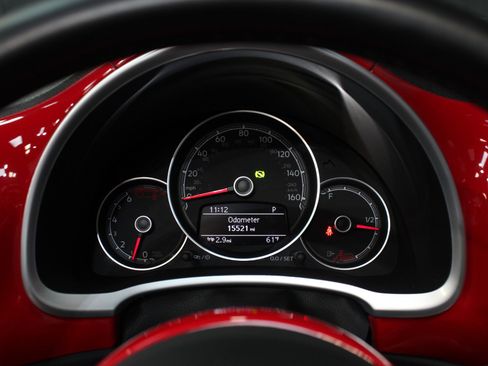 Used 2018 Volkswagen Beetle 2.0T S image 64