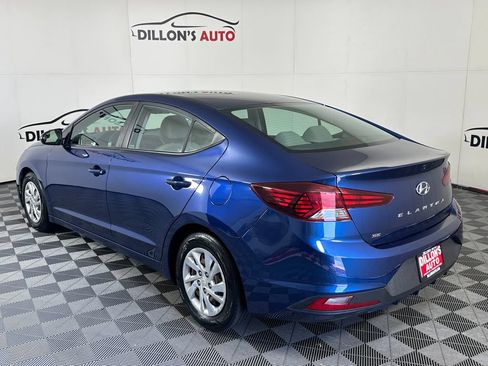 Used 2020 Hyundai Elantra SE FWD image 4