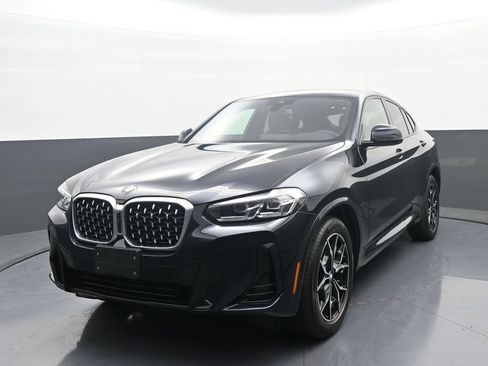 Used 2025 BMW X4 xDrive30i w/ Premium Package AWD/4WD image 1