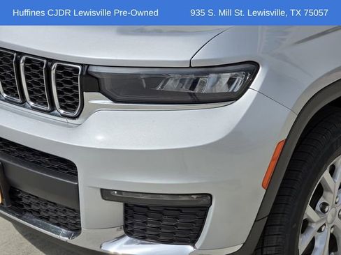 Used 2023 Jeep Grand Cherokee L Limited AWD/4WD image 9