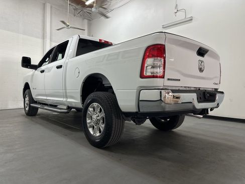 Used 2024 RAM 2500 Big Horn AWD/4WD image 17