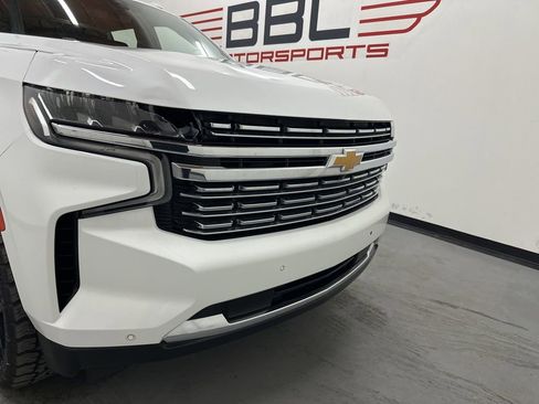 Used 2021 Chevrolet Tahoe Premier w/ Premium Package image 2