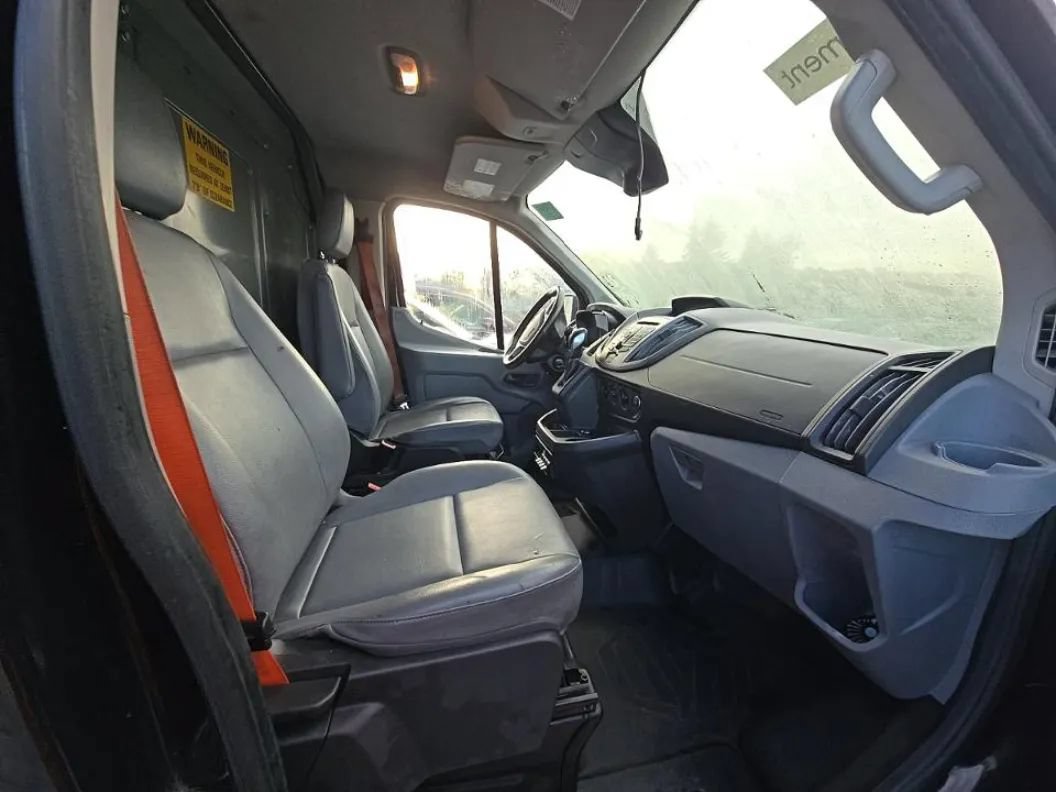 Used 2019 Ford Transit 150 130 Low Roof w/ Exterior Upgrade Package RWD image 9