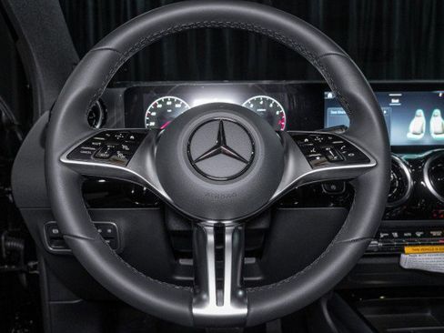 Used 2026 Mercedes-Benz GLA 250 image 20