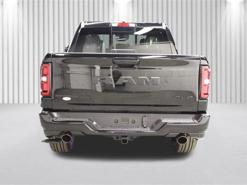 New 2026 RAM 1500 4x4 Crew Cab image 4