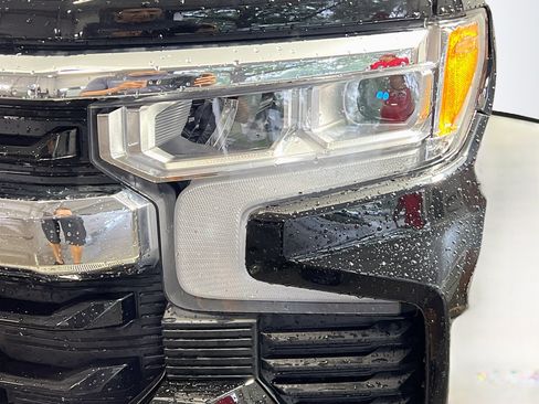 Used 2026 Chevrolet Silverado 1500 LT AWD/4WD image 12