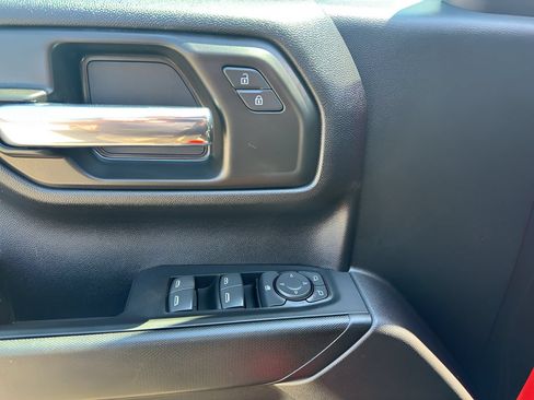 Used 2024 Chevrolet Silverado 1500 Custom AWD/4WD image 10