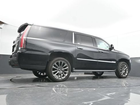 Used 2018 Cadillac Escalade ESV Premium Luxury AWD/4WD image 48