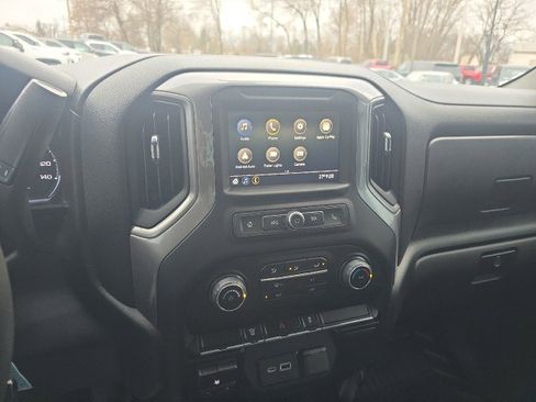 Used 2023 Chevrolet Silverado 3500 W/T image 28