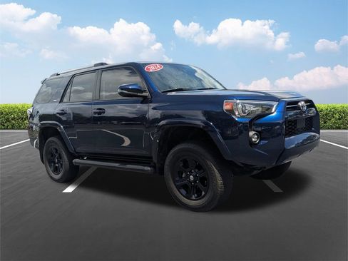 Certified 2024 Toyota 4Runner SR5 Premium AWD/4WD image 2