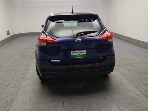 Used 2020 Nissan Kicks SR w/ SR Premium Package image 6