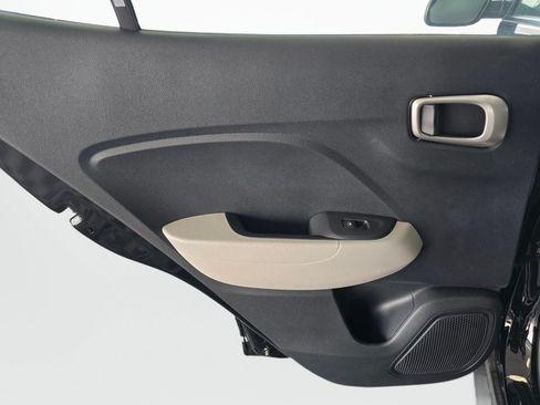New 2026 Hyundai Venue SEL FWD image 33