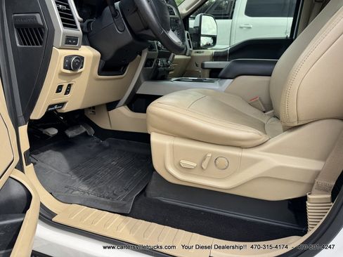 Used 2019 Ford F250 Lariat w/ Lariat Ultimate Package AWD/4WD image 18