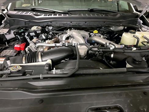 Used 2024 Ford F250 Lariat w/ Lariat Ultimate Package image 28