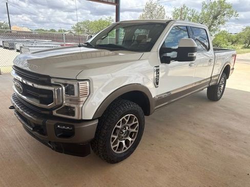 Used 2021 Ford F250 King Ranch w/ King Ranch Ultimate Package AWD/4WD image 3